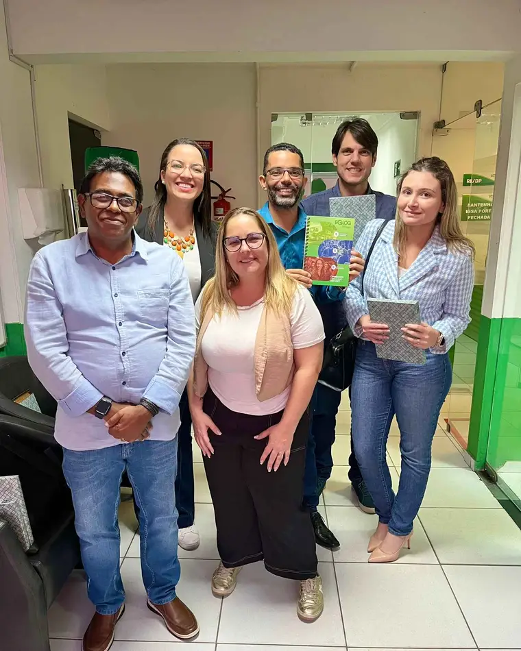 Equipe treinada pela KSM com material do curso